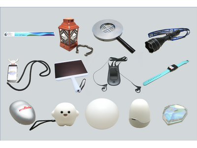 新収資料展「万博体験のパートナー、手持ちデバイス展」―パビリオンの体験を豊かなものにした「手持ちデバイス...