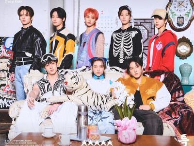 Stray Kids、K-POP史上最高記録を達成！韓国3rd Album『★★★★★ (5-STAR)』の先行注文数が493万枚を突破！