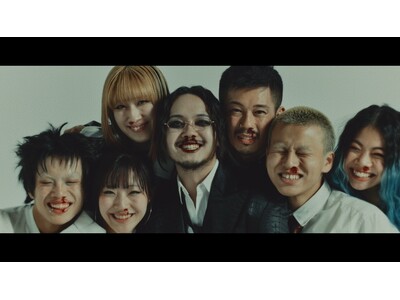 TOOBOE�uGUN POWDER�vMV���J�ITV�A�j���w�E�҂̃N�Y�xOP�e�[�}