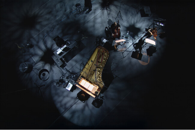 【坂本龍一】震災から15年の節目に、世界から再演が待ち望まれた『Trio Tour 2012』収録映像が2026年3月に劇場公開