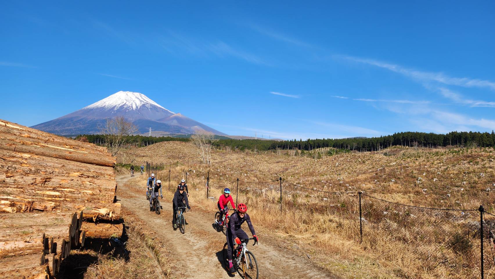 富士山麓の未舗装路を駆け巡る新しいサイクリングイベント「富士グラベルsupported by Panaracer 」初開催！