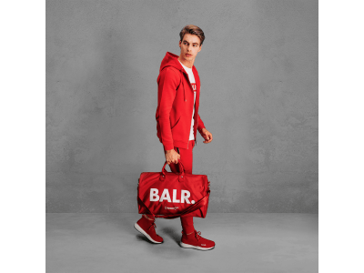 オランダ発 ラグジュアリーサッカーファッションブランド Balr がエイズ対策プログラム プロダクト Red に参画 企業リリース 日刊工業新聞 電子版