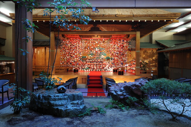 『石苔亭いしだ』能舞台に 2千体雛飾り/2月1日～4月3日まで展示【長野・昼神温泉】