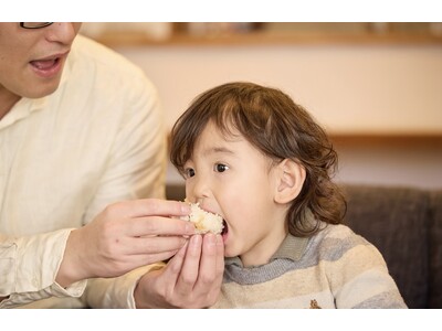 「考えない」で、朝から握るだけ。国産・無添加・お出汁の味覚で、子どもの“噛む力”まで育む「混ぜごはんの素」を新発売