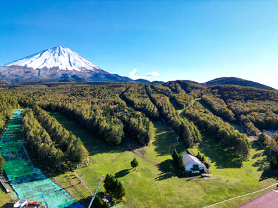 山梨県・鳴沢村「ふじてんリゾート」2025グリーンシーズンは、メインリフト「クワッドリフト」の架け替え工...