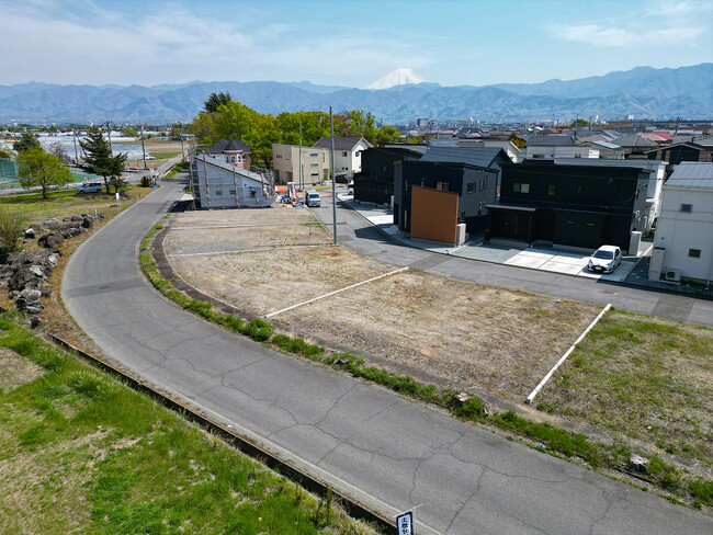 全４区画新規分譲地販売開始！4/29～5/6のゴールデンウイークは山梨県・中央市に広がる分譲地“甲府リバーサイドタウン”へ。