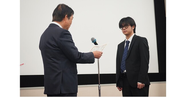 インフォマートと東京大学の共同研究論文が最優秀賞を受賞