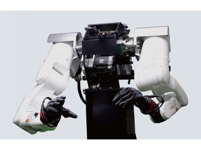 デンソーウェーブ、ベッコフオートメーションと共同で米国サイエンス誌主催「Science Robotics Meeting in Japan2018」に双腕型マルチモーダルAIロボットを出展