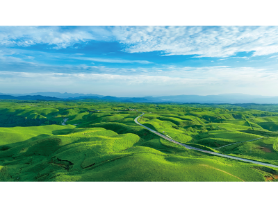 万博に“阿蘇の草原”が出張！茅の産地・阿蘇、真庭、近江八幡が連携し、サステナビリティイベントを共催