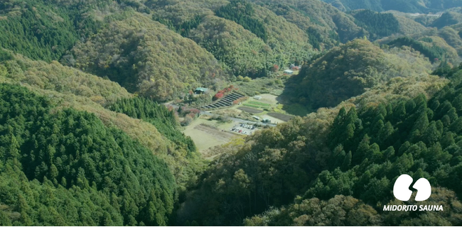 里山の緑と湧き水とサウナ文化が融合する新体験！グリーンふるさとの荒野を1年半かけ開拓し生まれた「MIDORITO SAUNA（ミドリトサウナ）」が茨城県日立市十王町高原に10月1日グランドオープン！