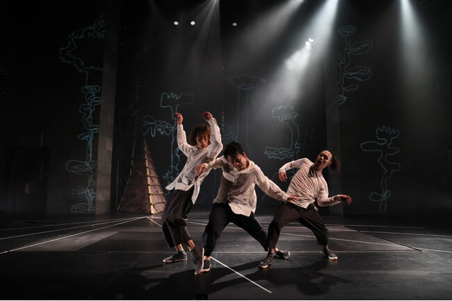 �w��������x�����`�[�t�Ɍ��Ȃ��ɂ݂�`���@�u�b�V���}���V��_���X�����wHot?l�x�㉉����