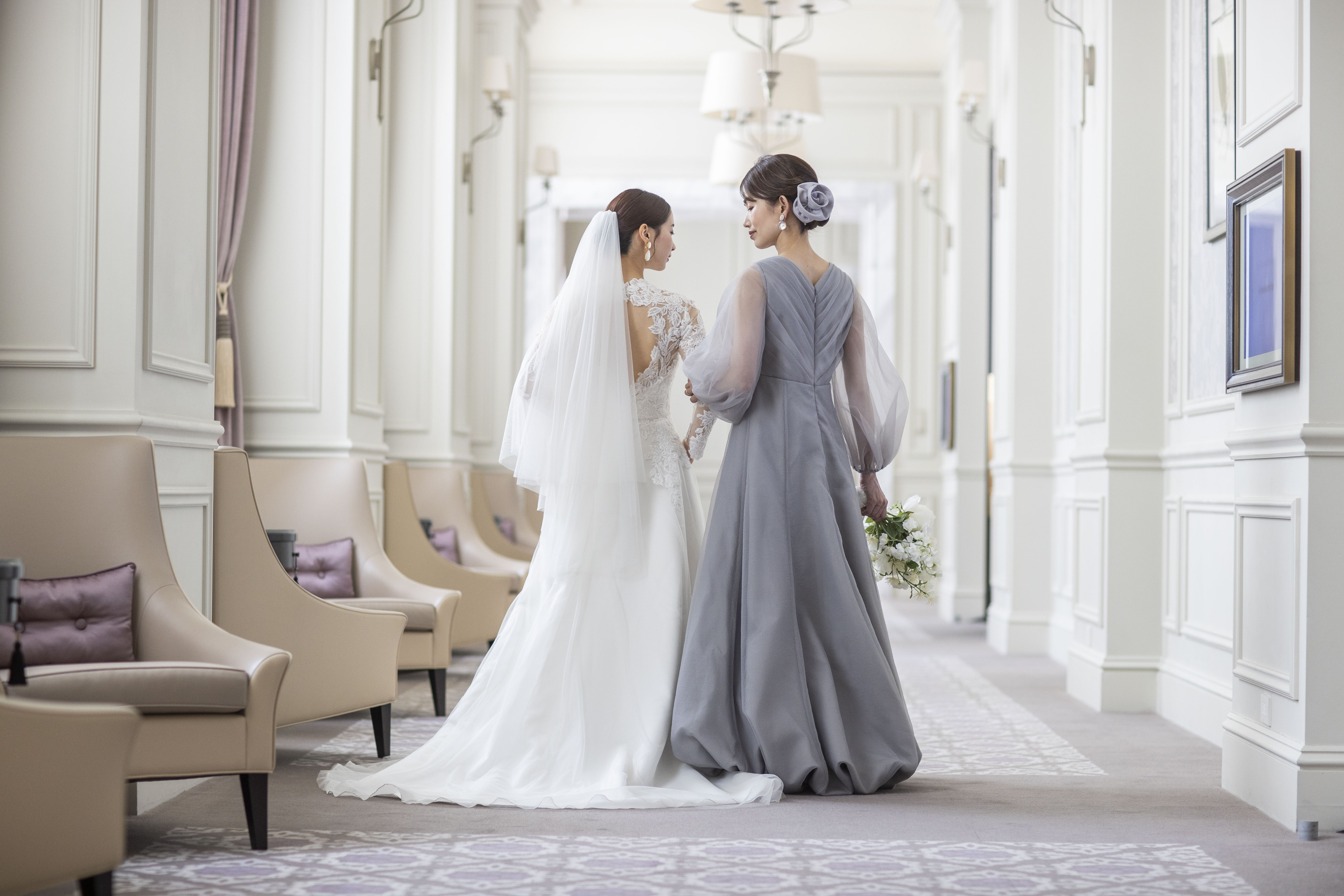 【5/11の母の日】変わる令和の結婚式に、お母様のためだけにデザインした「マザードレス」を。
