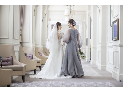【5/11の母の日】変わる令和の結婚式に、お母様のためだけにデザインした「マザードレス」を。