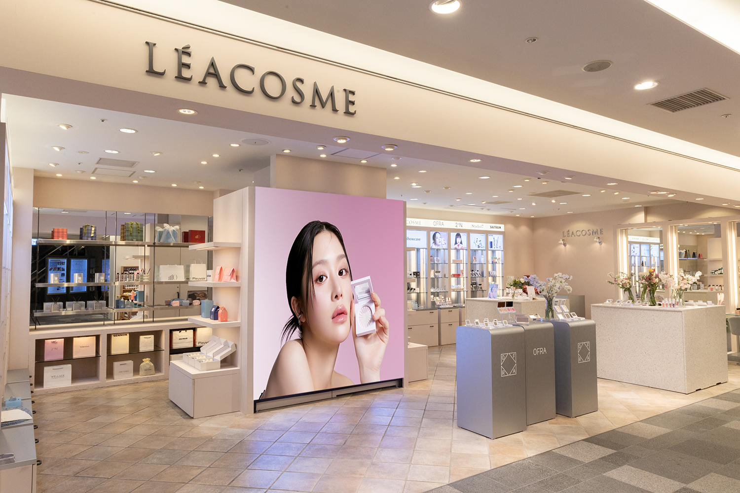 【表参道ヒルズ】に初の最新韓国コスメ最旬トレンドの新拠点！「LEACOSME」オープン- コスメ・ライフスタイルを厳選セレクト