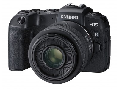 小型・軽量なフルサイズミラーレスカメラ“EOS RP”を発売 