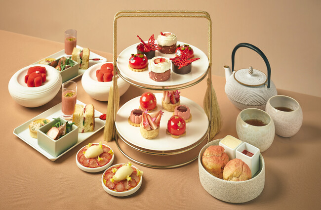 1月5日（月）からストロベリーアフタヌーンティーの提供を開始　ご自宅で優雅に愉しむテイクアウトボックスも