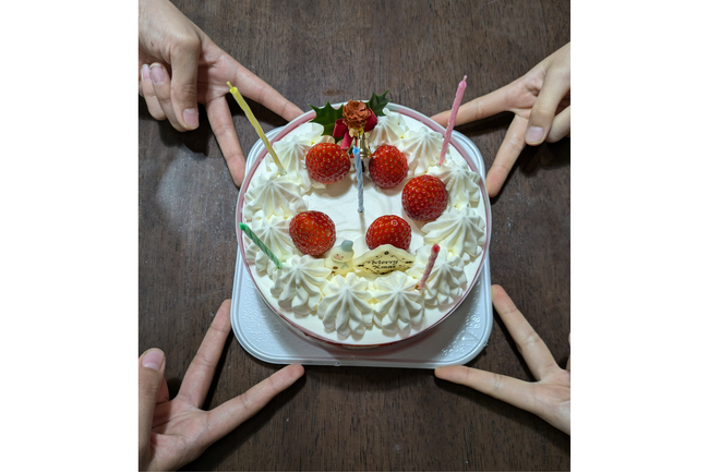 クリスマスケーキで子どもたちに笑顔を届けよう!!冬休み子ども応援プロジェクト