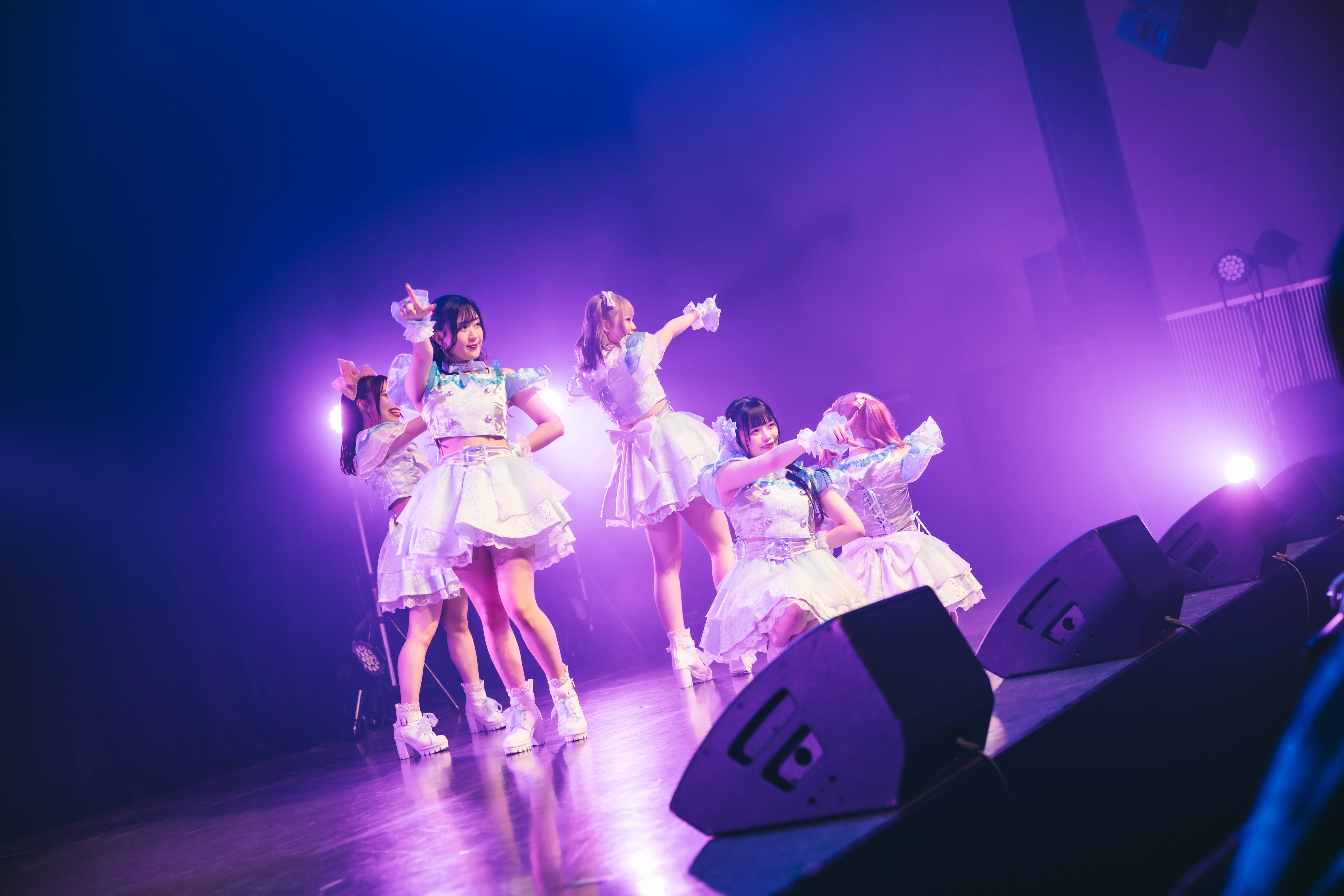新アイドルグループ「SEIEN-星宴-」が、4月29日に東京・渋谷ストリームホールにて開催された『LEADING STREAM』で、デビューを飾った。