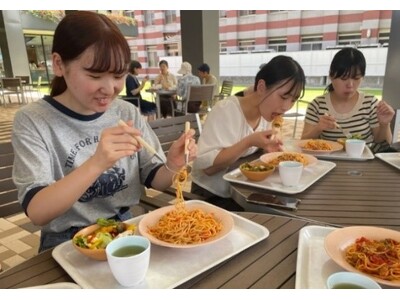 【広島国際大学】呉カレーやもみじ饅頭、学生考案メニューも