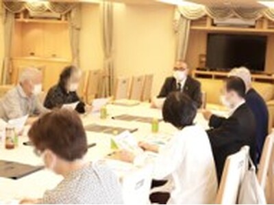 「一日葬・家族葬」の違いは？ 元気なうちに準備しておきたいことなど気になる詳細や予算から、気を付けるべき...