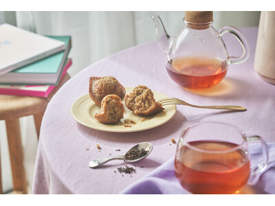 【新ブランド】飲むだけでは出会えない、新しい紅茶体験！紅茶を味わう、新カテゴリースイーツ「ドロップケーキ」誕生 | 滴る雫の紅茶菓子「TeaDrop.」