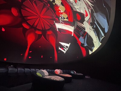 Project Circles -�~�N�����Ƃ̋��U-LED�v���l�^���E���Ől�C�{�[�J���C�h�y�Ȃ̉f�����E��360���v���̌�����Ҍ���v���[���g���I