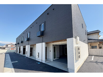 【イベントレポート】木製小屋キット・ガレージ販売の国内最大手「グリーンベル」が、ガレージ付き賃貸アパート...