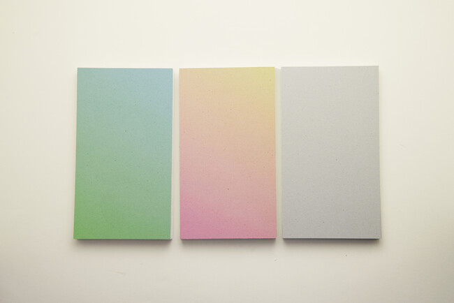 プレスリリース「新社会人や転勤、昇格など “特別な春の始まりに１冊“老舗の書籍印刷会社が万年筆ユーザーのために設計したノート」のイメージ画像