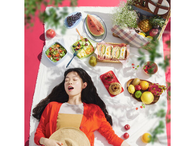 大人女子のおしゃれピクニックに! “まっしろ” なレジャーシート「HEIDI」誕生