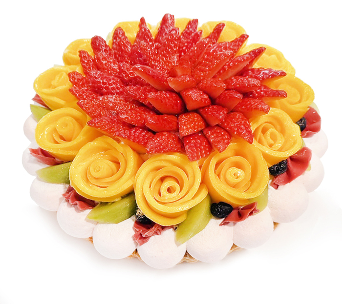 フルーツの花束に思いを込めて！カフェコムサで「母の日限定ケーキ」を展開