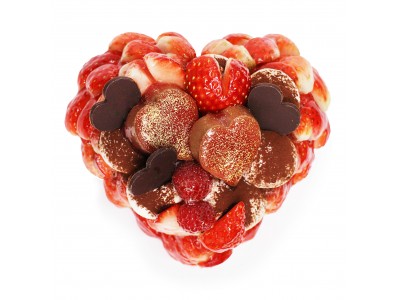 恋が実りますようにとパティシエが選び抜いたいちご「恋みのり」を使用！カフェコムサのバレンタイン限定ケーキ