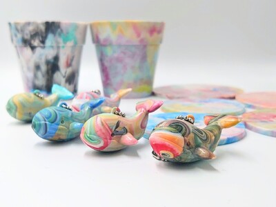 唐津で集められたプラスチックごみが、お土産になった。唐津駅徒歩2分のKARAE SHOPでアップサイクル...