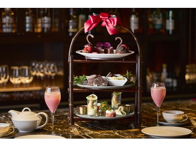 【ダーワ・悠洛 京都】漆黒のスワンが舞い降りる「BERRY MERRY CHRISTMAS “CHOCOLATE AFTERNOON TEA”」12月4日より開催