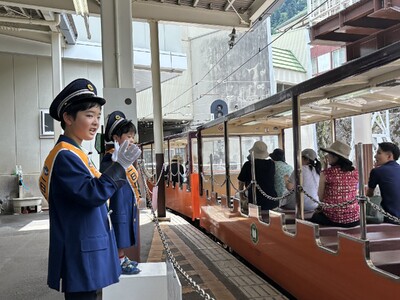 黒部峡谷鉄道 夏の人気イベント「こども駅長の日」を7月26日、8月2日に開催!