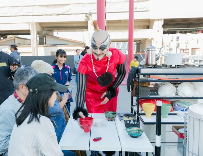 香川県丸亀市で「きむらとしろうじんじん　野点（のだて）と丸亀妄想屋台群」-地域住民の妄想が屋台となって丸亀のまちに出現