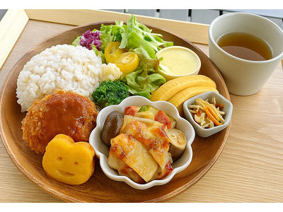 【三田市役所：さんさん食堂】“30品目”が一皿で摂れる「彩りランチプレート」スタート！オープン時間11時に変更！