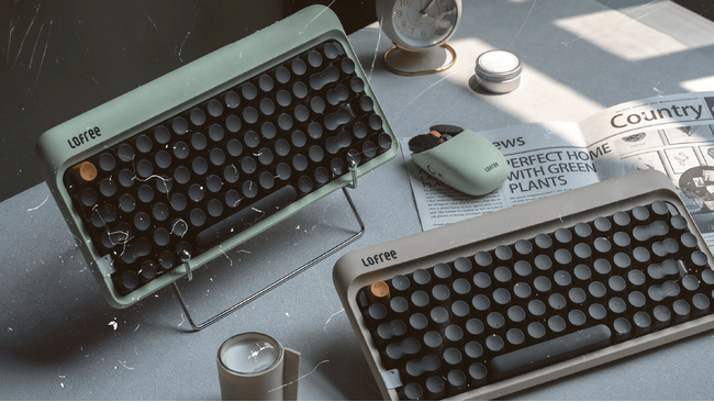 �O�z������ЁALofree�u1970s�v�V���[�Y���J�j�J���L�[�{�[�h��Bluetooth�}�E�X�̓��{�����̔����J�n