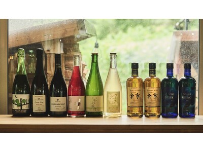 今年の夏も最高の外飲み体験を。「余市ヴィンヤードグランピング」が2026年の予約受付をスタート