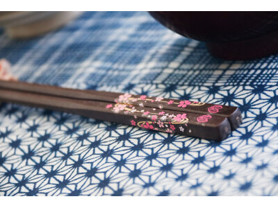 100年の歴史を感じる特別な一膳。早乙女の桜並木の伐採木を活用したお箸「Re:Hashi」栃木県さくら市で好評発売中