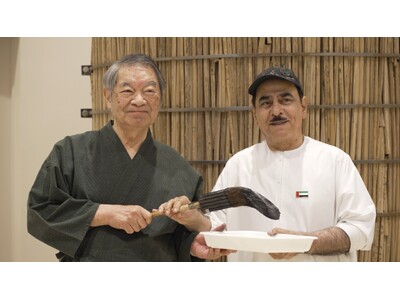 Wrapping The Earth × UAEパビリオン　インクがつなぐ書の未来パフォーマンス