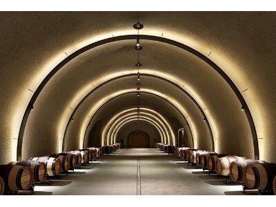 ナパ・ヴァレーの名醸造家フィリップ・メルカ氏監修　カルトワイン　 “ダナ・エステーツ” 新規取り扱い開始