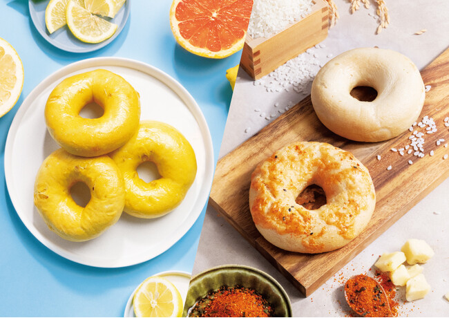 BAGEL & BAGEL から新商品が登場! 夏にぴったりな“レモン×グレープフルーツ”ベーグルと、米粉を使用した“七味醤油”ベーグルに加え、マフィン3種を期間限定で販売します