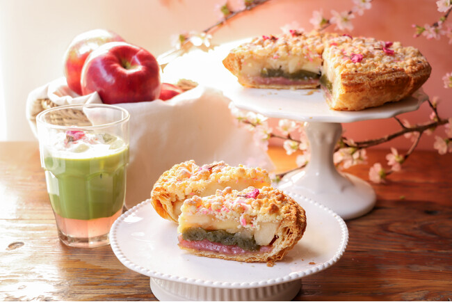 【新商品】アップルパイ専門店「グラニースミス」、桜の開花シーズンを彩る『桜わらび餅アップルパイ』を2025年3月17日（月）より販売開始！