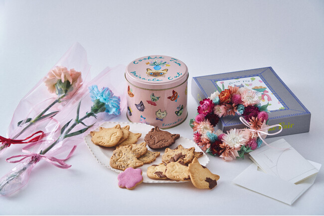 ネコとお花で贈る、ありがとうの気持ち。フェアリーケーキフェア『母の日ギフト』に、gui flower designとのコラボレーションや紅茶セットが登場。母の日の週末は、店頭にguiの生花コーナーも！