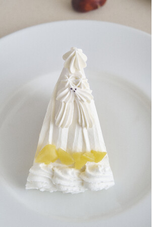 “マロンシャンティ×ホワイトテリア” キュートな姿のふんわり真っ白な秋スイーツ「和栗のマロンシャンティ」新登場