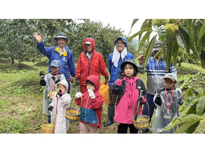 【阪神梅田本店】こども達がプロの売場で”呼び込み＆接客”に挑戦！丹波栗どら焼きのすばらしさを自らの言葉でお客さまに届けます