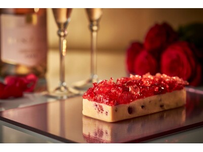 【バレンタイン限定スイーツ】“ロゼ・シャンパーニュ”大切な人への花束テリーヌ　2/2 店舗限定販売