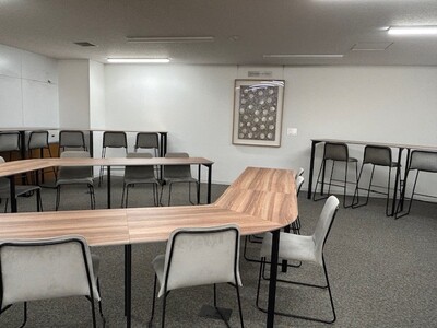 学生の日常に、アートという新たな視点を！NII日本情報産業が上智大学 四谷キャンパス内に人気現代美術作家...