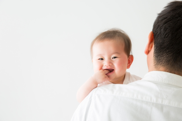 10月19日は「イクメンの日」建設業の男性育休取得率の低さに挑む邁進エンジニアリングの取り組み