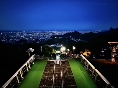 ～大倉山ジャンプ競技場～大倉山展望台リフト夜間営業実施のお知らせ